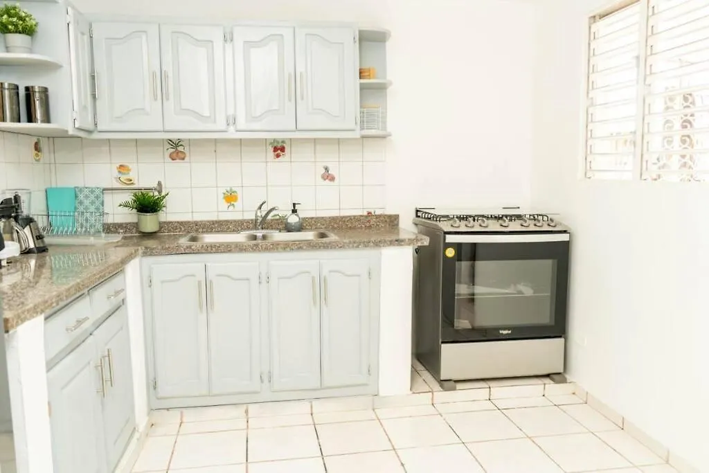 Casa Acogedora De 3 Habitaciones Samana Dominican Republic
